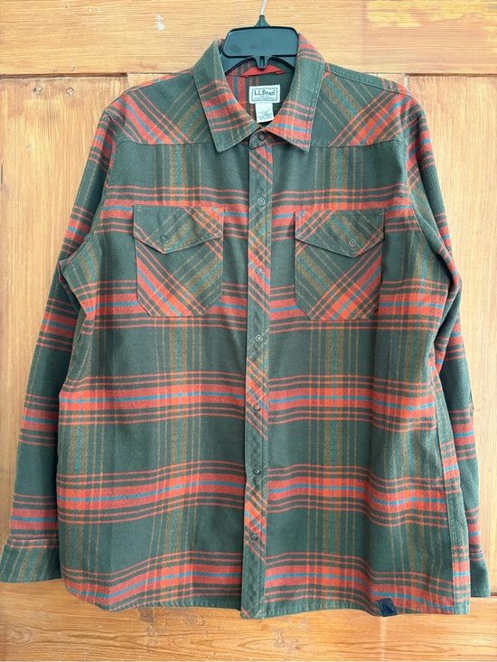 L.L. Bean Other - Men's LL Bean Brown Red Plaid Snaps Elbow Patches Wool Blend Shirt Size L